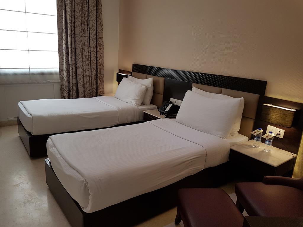 לקנאו Hotel Levana, Hazratganj חדר תמונה